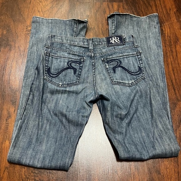 ROCK & REPUBLIC JEANS “KASSANDRA” boot cut denims. Dirty wash *altered length 25 - Picture 7 of 15